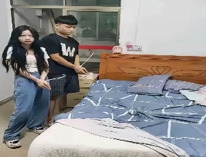 女子从事“上海楼凤”被抓现场
